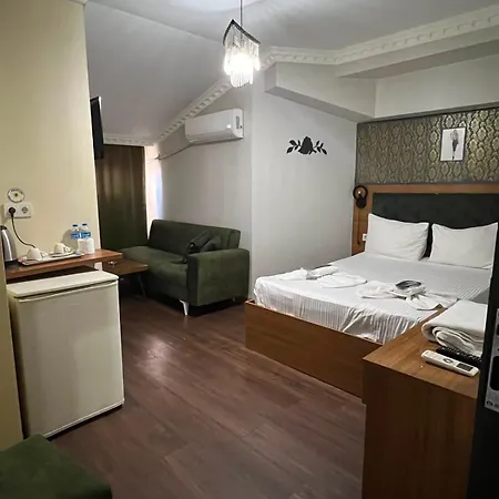 Oda ve Kahvaltı Riwaner