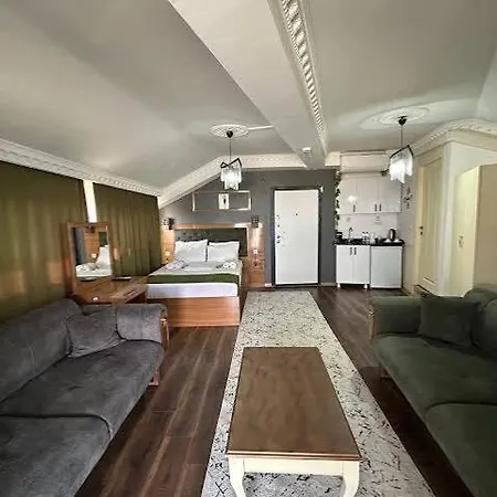 Oda ve Kahvaltı Riwaner İstanbul